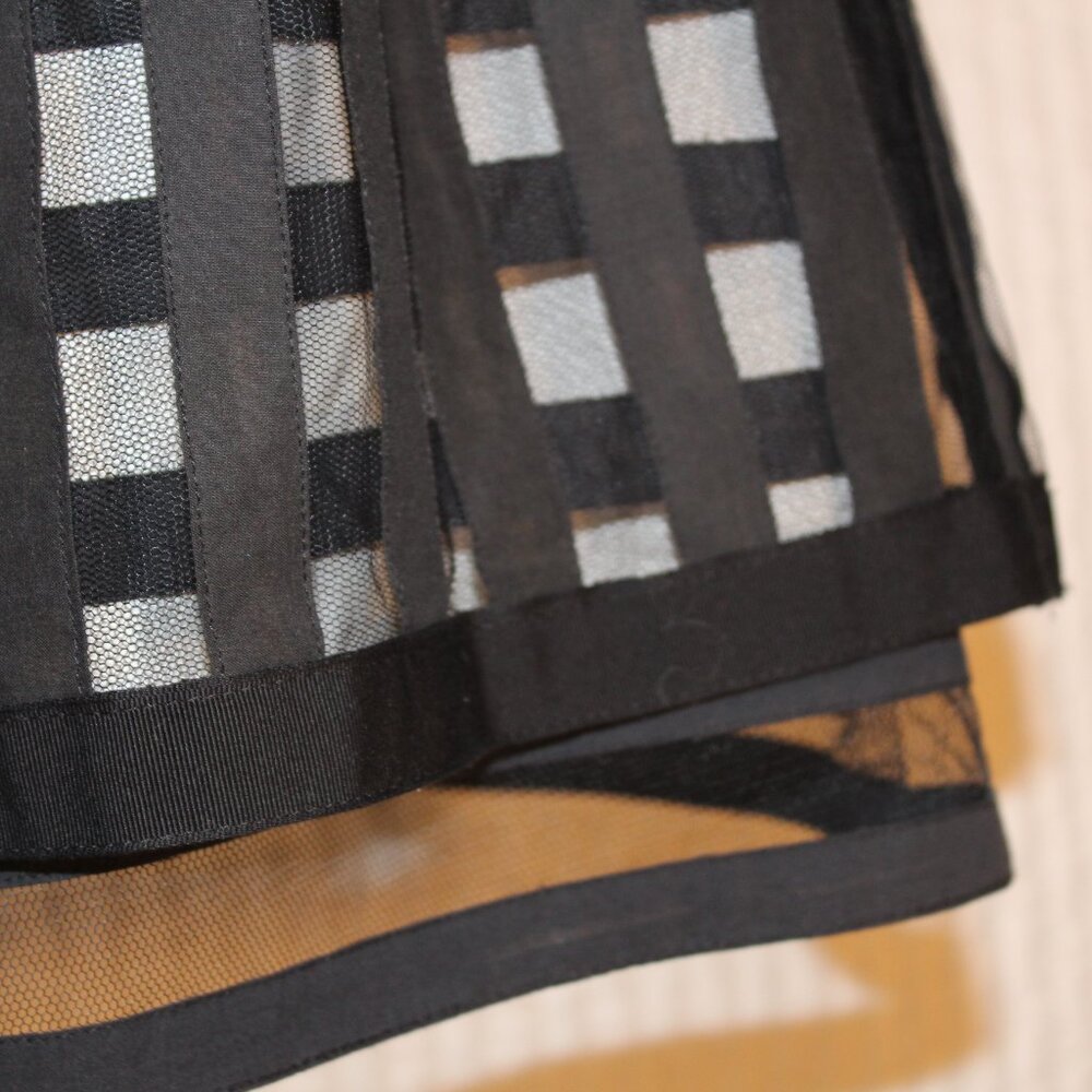 Cynthia Steffe Dress LBD Black Mesh Sheer Stripe Cocktail Formal  Size 8 - Picture 5 of 12